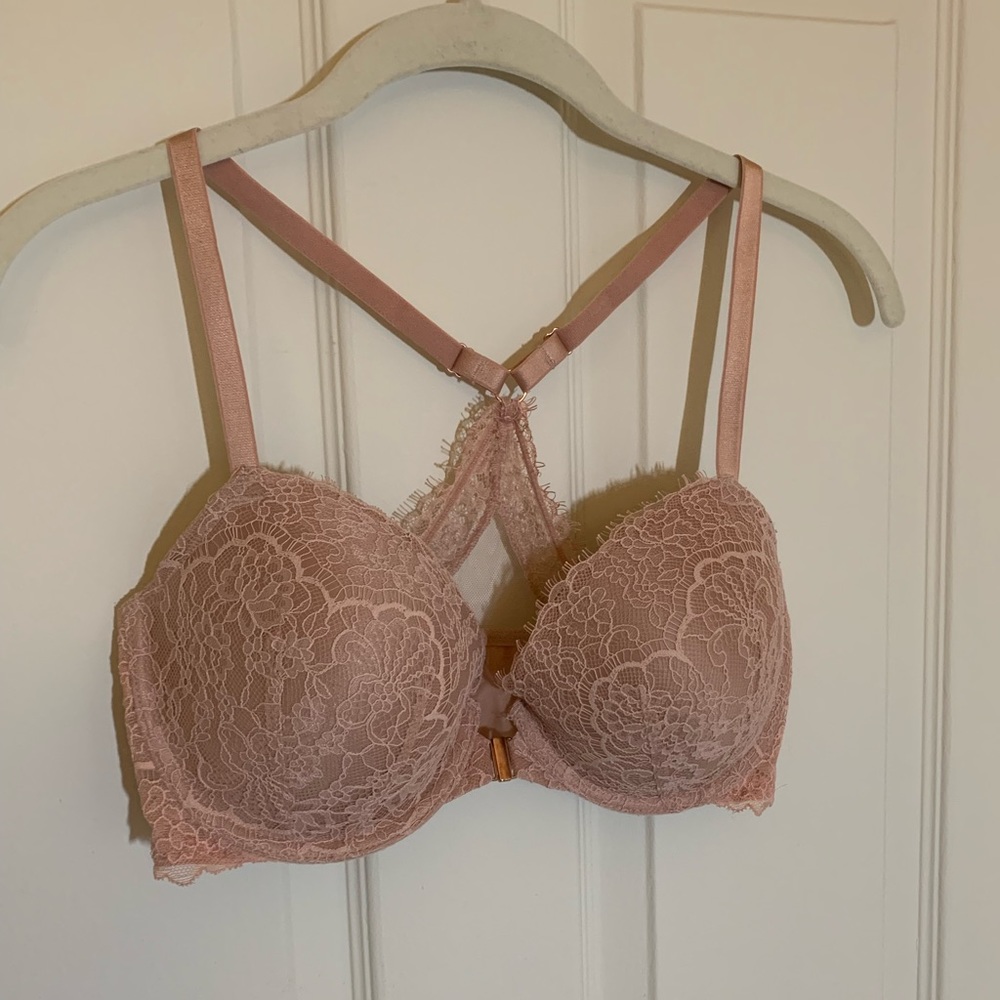 Victoria’s Secret front close bra